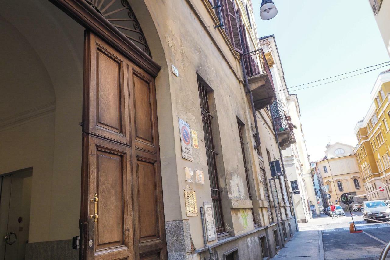 Santa Chiara 32 Apartment Торино Екстериор снимка